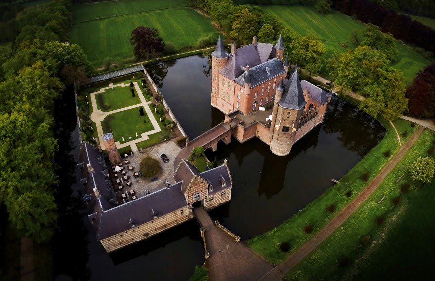 Heeswijk Castle, Netherlands